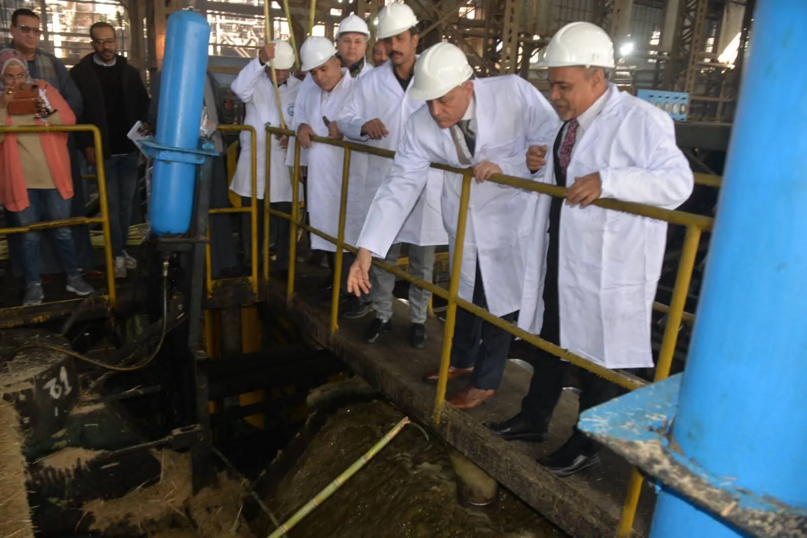 محافظ الأقصر يشهد انطلاق موسم عصير القصب بمصنع سكر أرمنت لعام 2026 وسط إشادة بدور المزارعين